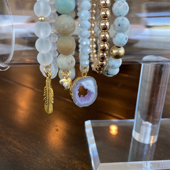 COPY - 🦋Luxury Bracelet Set of 5 - NWT by Blu Butterfly - Picture 7 of 7